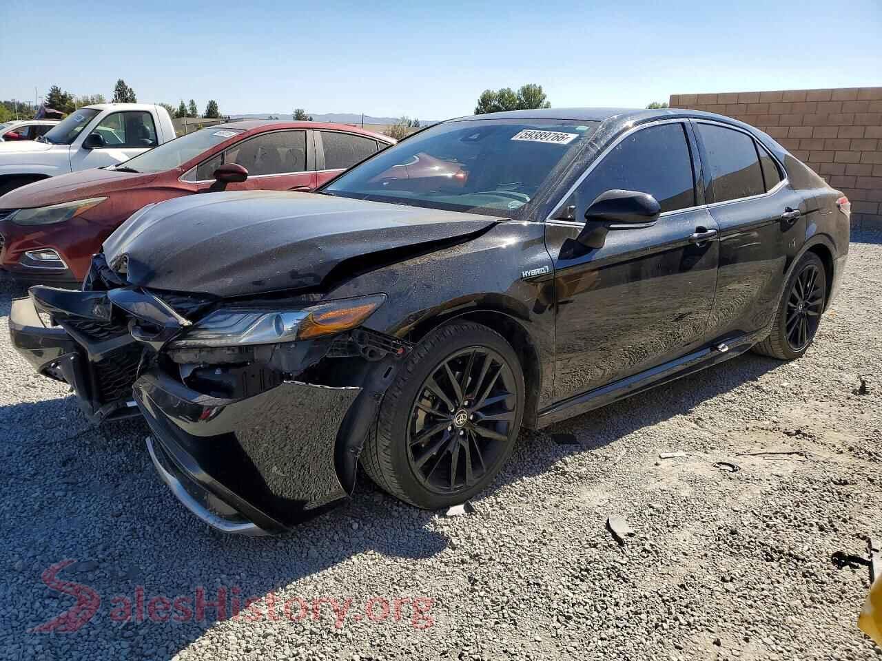 2021 TOYOTA CAMRY — VIN 4T1K31AK5MU558751