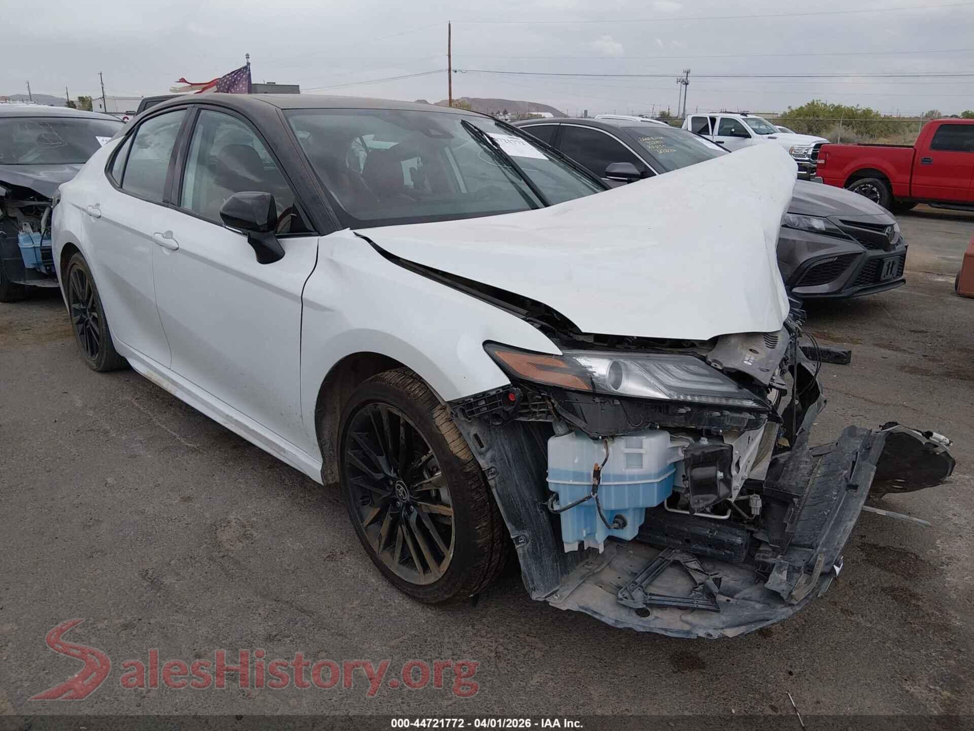 2022 TOYOTA CAMRY — VIN 4T1K31AK6NU041413