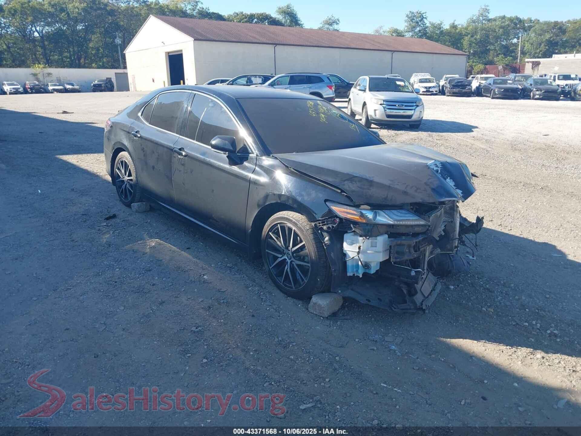 2024 TOYOTA CAMRY HYBRID — VIN 4T1K31AK7RU066200