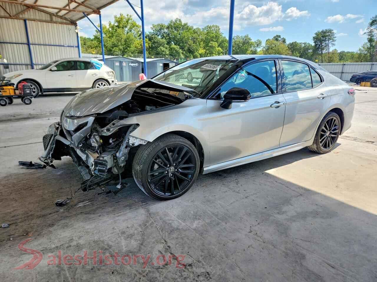 2023 TOYOTA CAMRY — VIN 4T1K31AK9PU051095