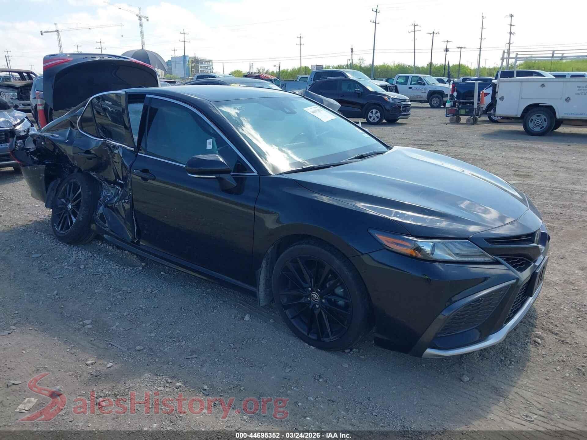 2021 TOYOTA CAMRY — VIN 4T1K61AK5MU482617