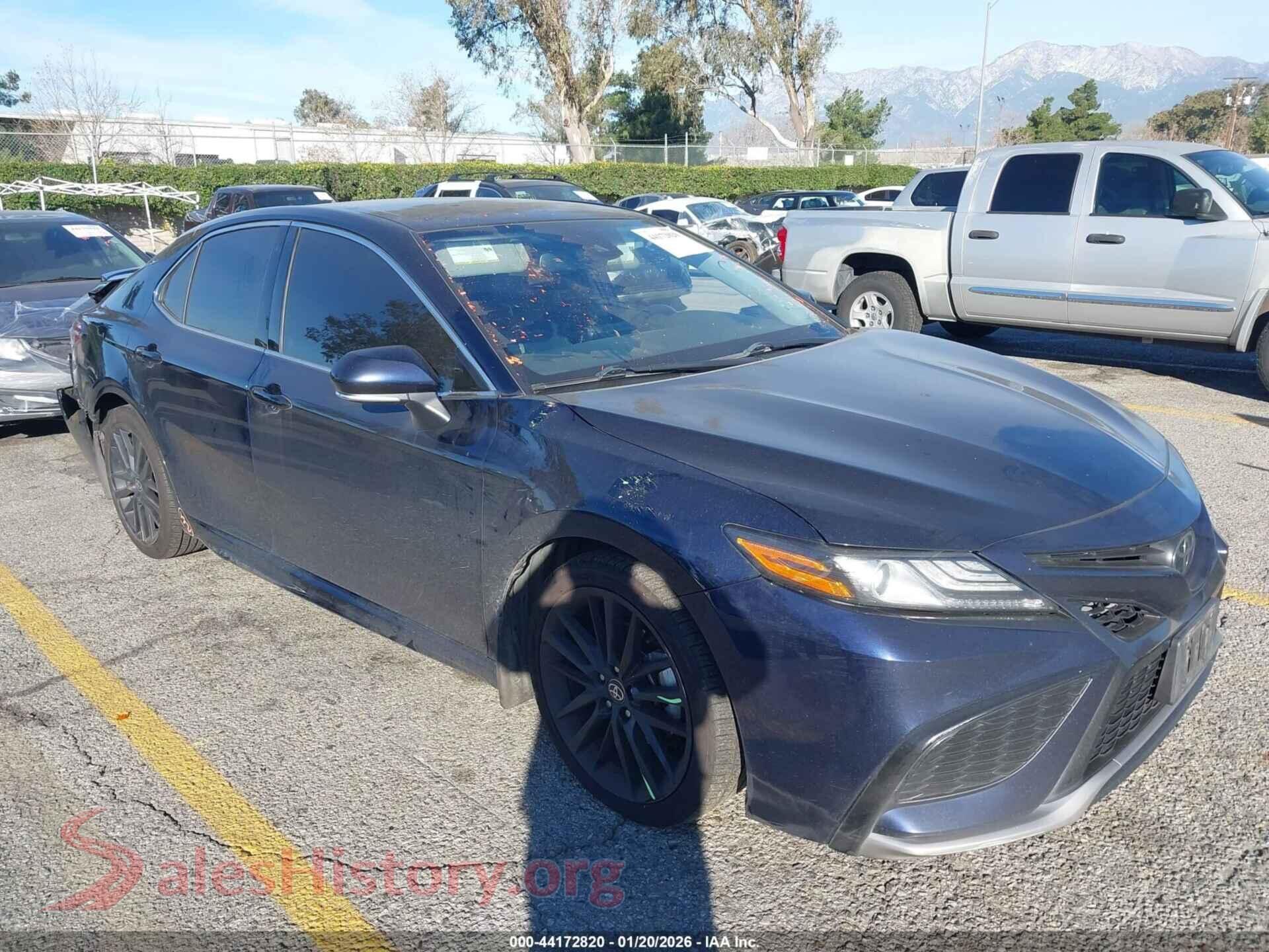2022 TOYOTA CAMRY — VIN 4T1K61AKXNU705476