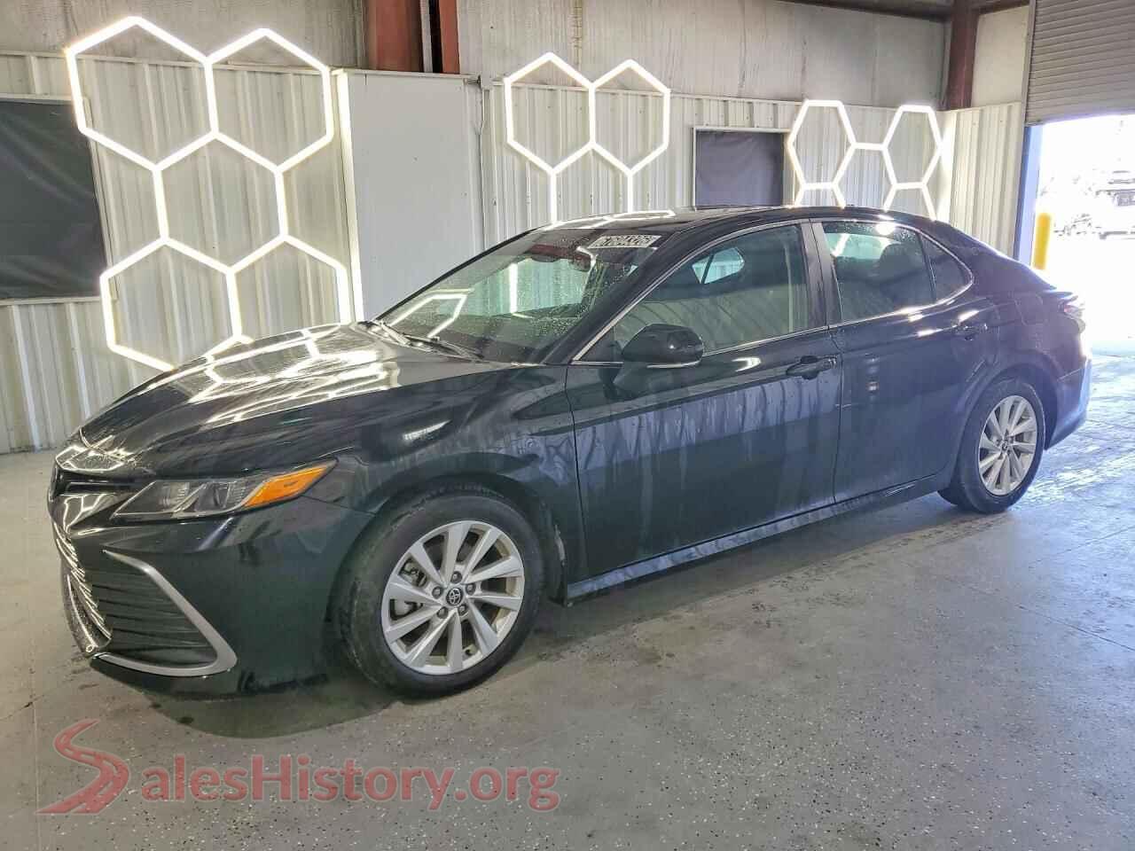 2024 TOYOTA CAMRY — VIN 4T1R11AKXRU910847