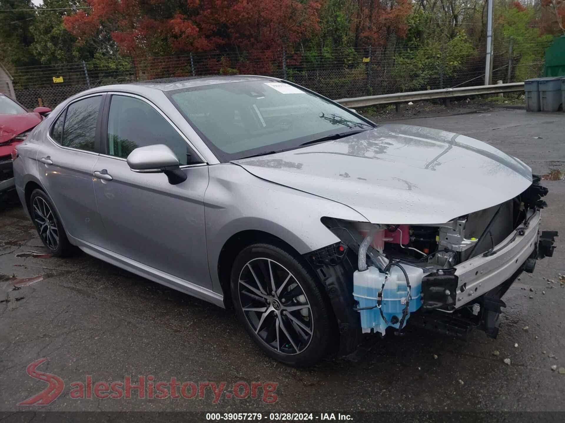 2022 TOYOTA CAMRY — VIN 4T1S31AK4NU577874