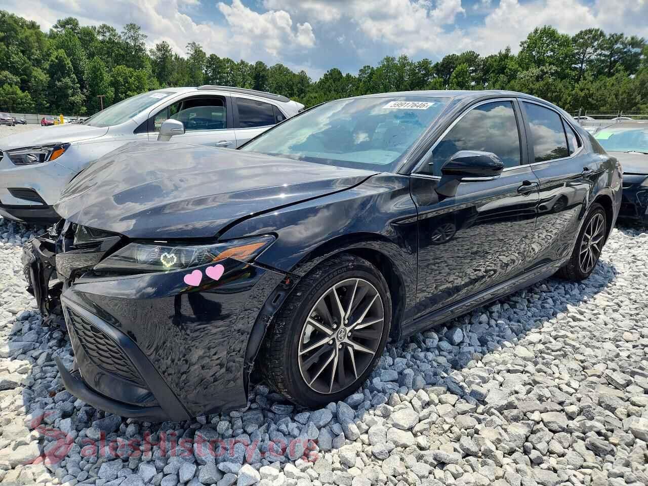 2022 TOYOTA CAMRY — VIN 4T1T11AK0NU625123