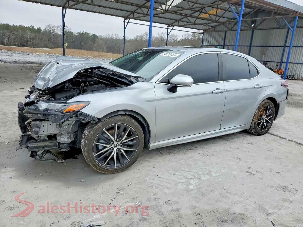 2021 TOYOTA CAMRY — VIN 4T1T11AK5MU526375