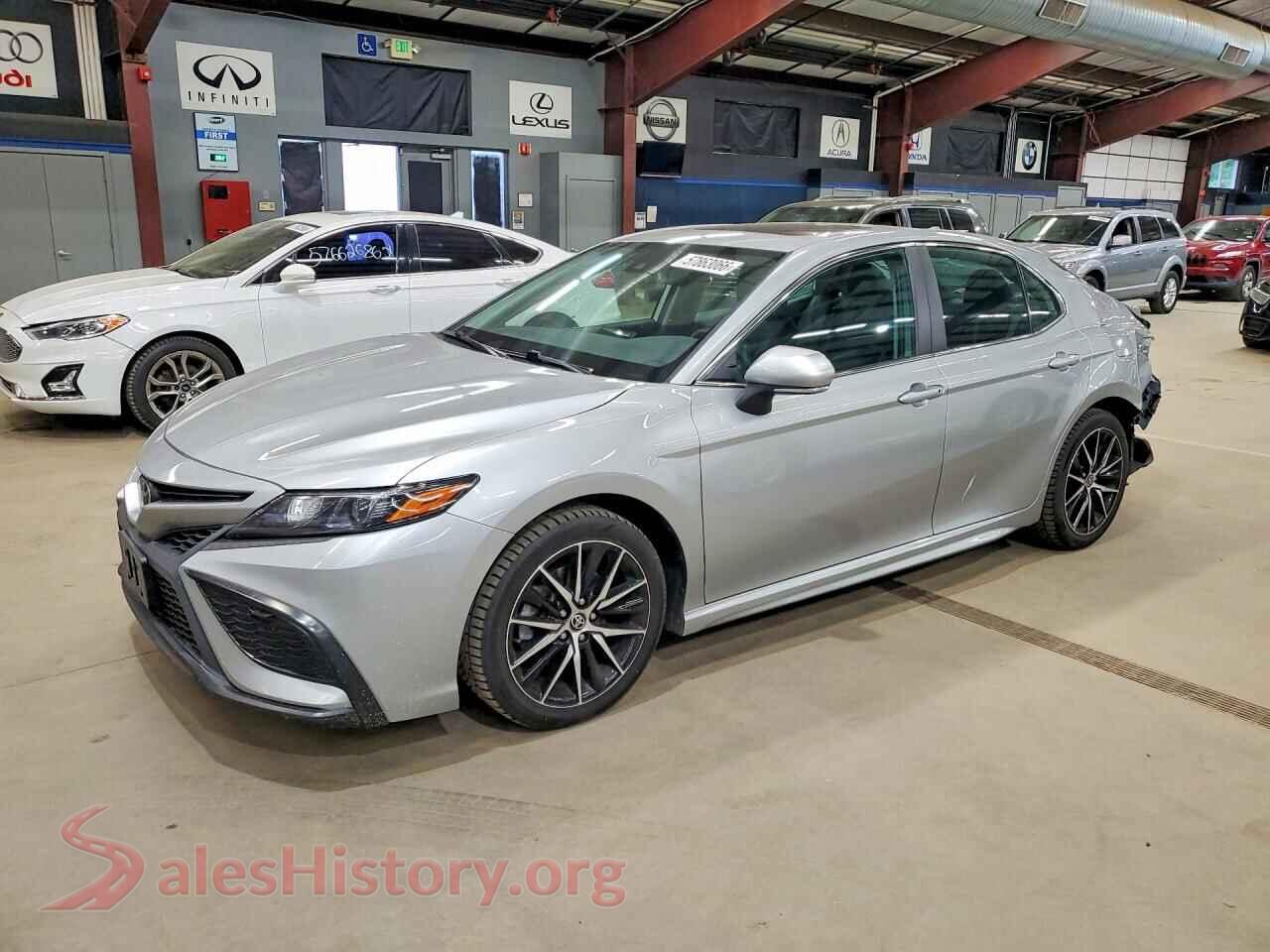 2021 TOYOTA CAMRY — VIN 4T1T11BK4MU023242