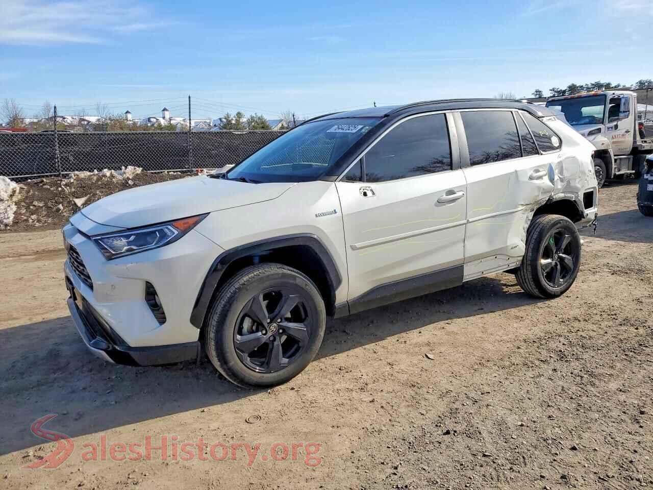 2021 TOYOTA RAV4 — VIN 4T3E6RFV2MU053411