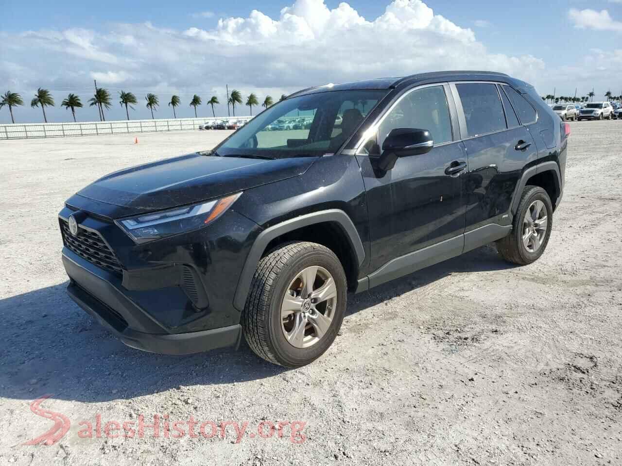 2024 TOYOTA RAV4 — VIN 4T3MWRFV9RU121061