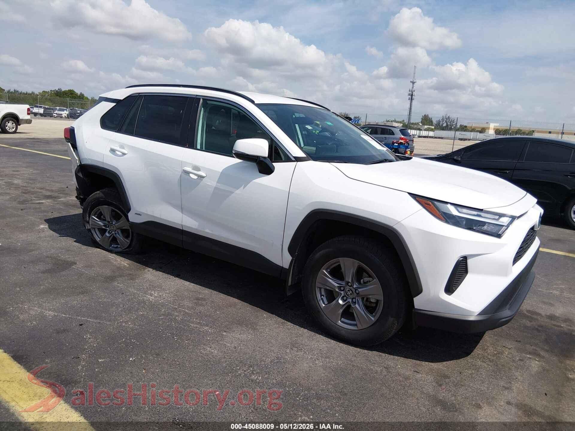 2024 TOYOTA RAV4 HYBRID — VIN 4T3RWRFV6RU118575