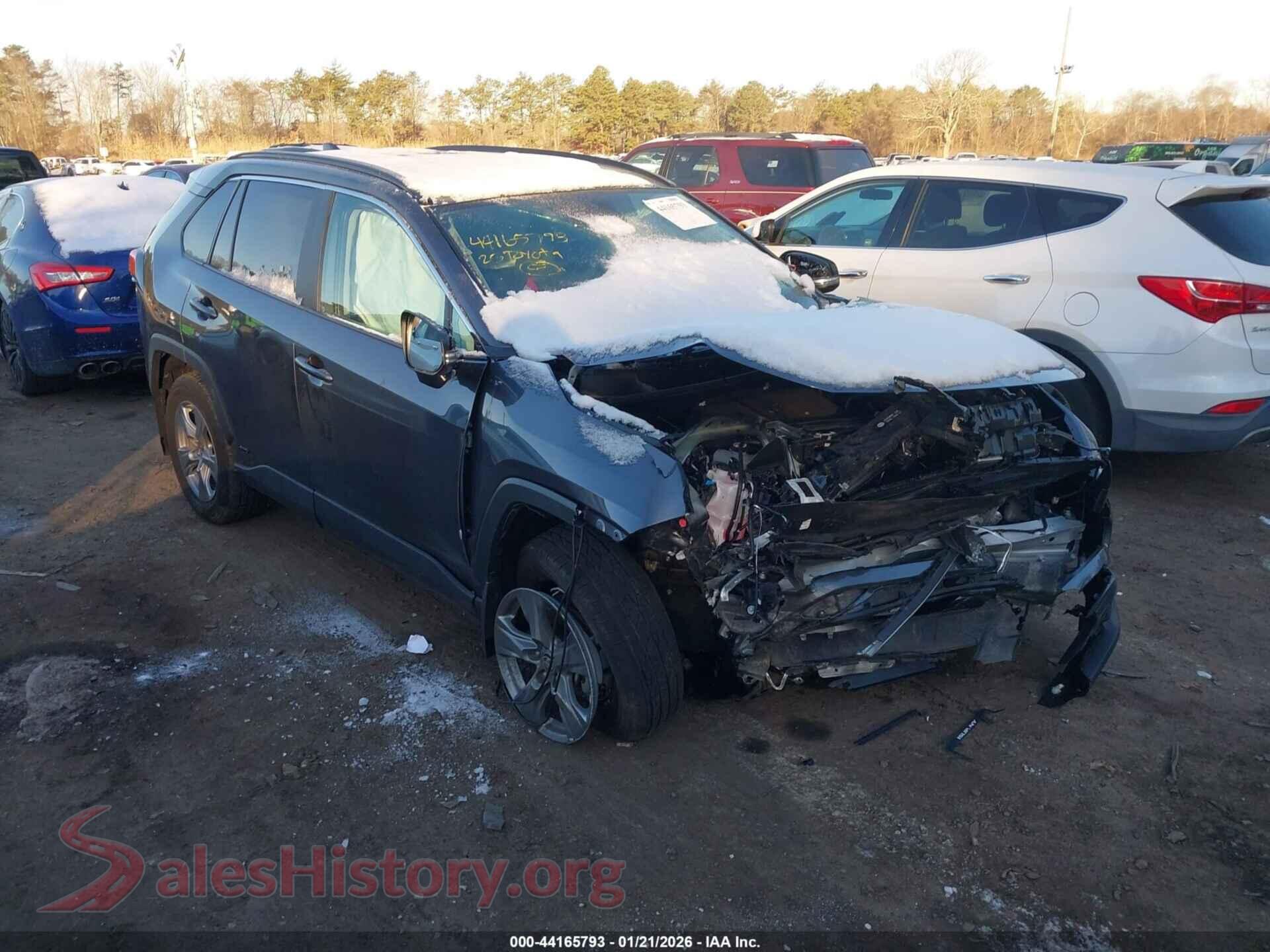 2025 TOYOTA RAV4 HYBRID — VIN 4T3RWRFV7SU196384