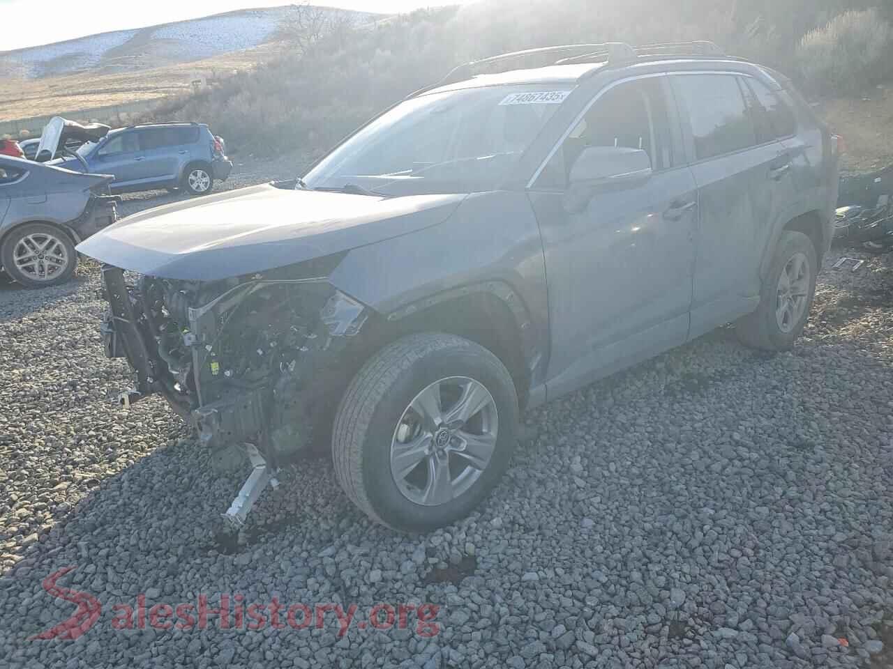 2022 TOYOTA RAV4 — VIN 4T3RWRFV8NU075108