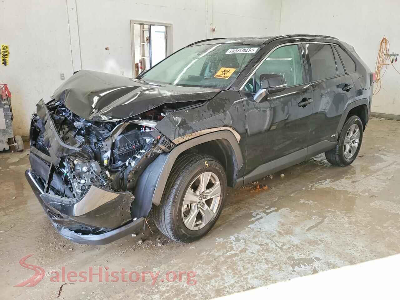 2025 TOYOTA RAV4 — VIN 4T3RWRFV9SU195916