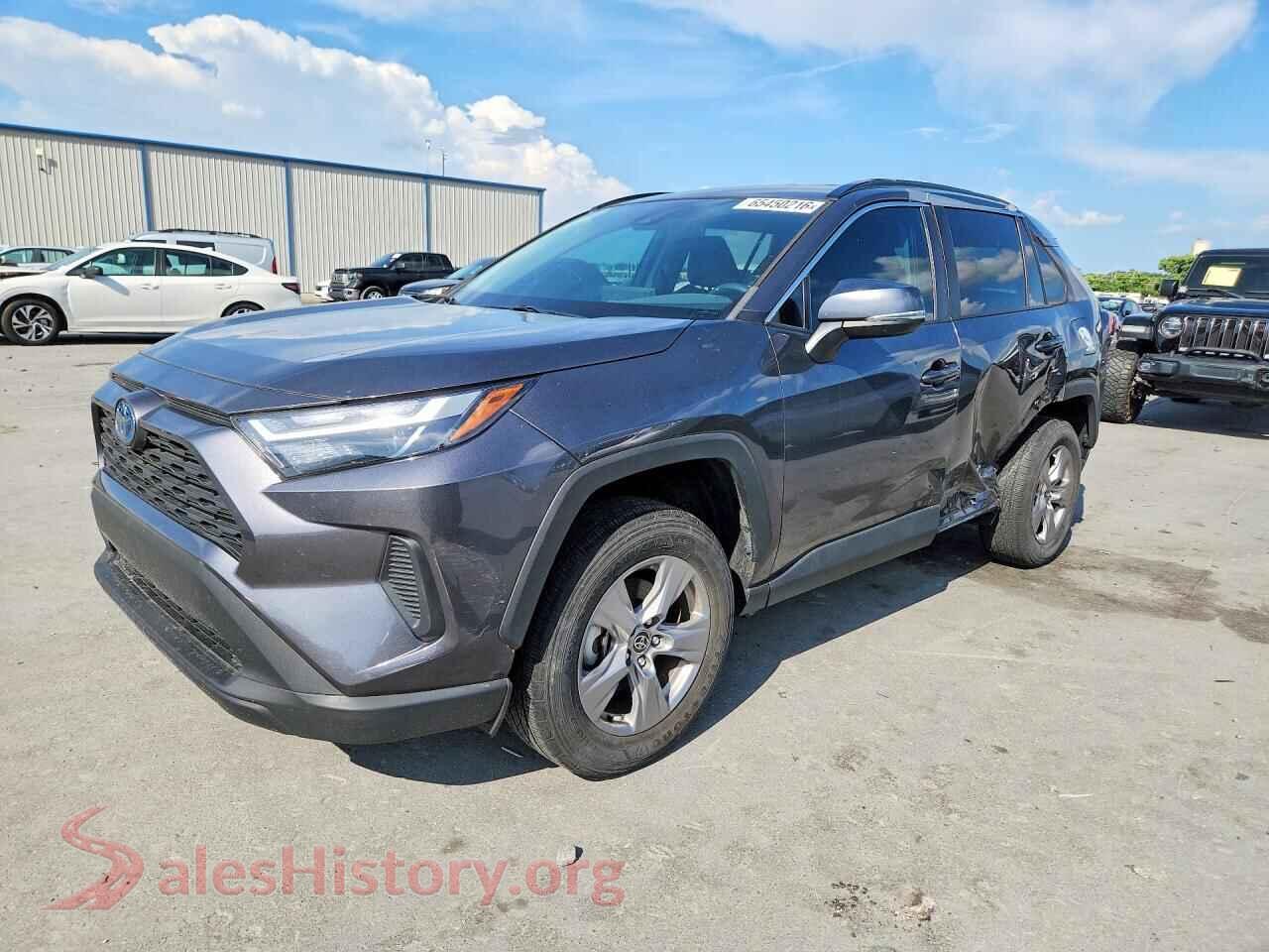 2022 TOYOTA RAV4 — VIN 4T3RWRFVXNU077362