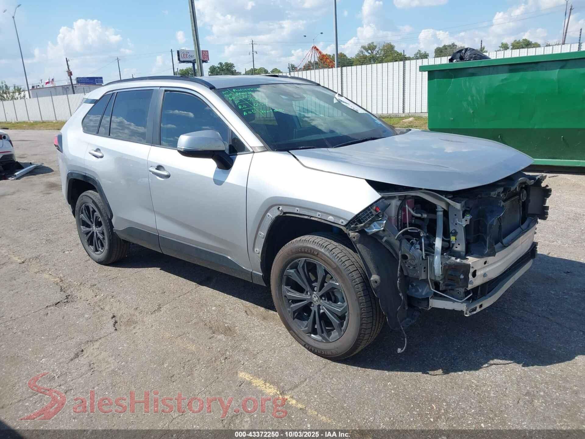 2022 TOYOTA RAV4 HYBRID — VIN 4T3T6RFV8NU082923