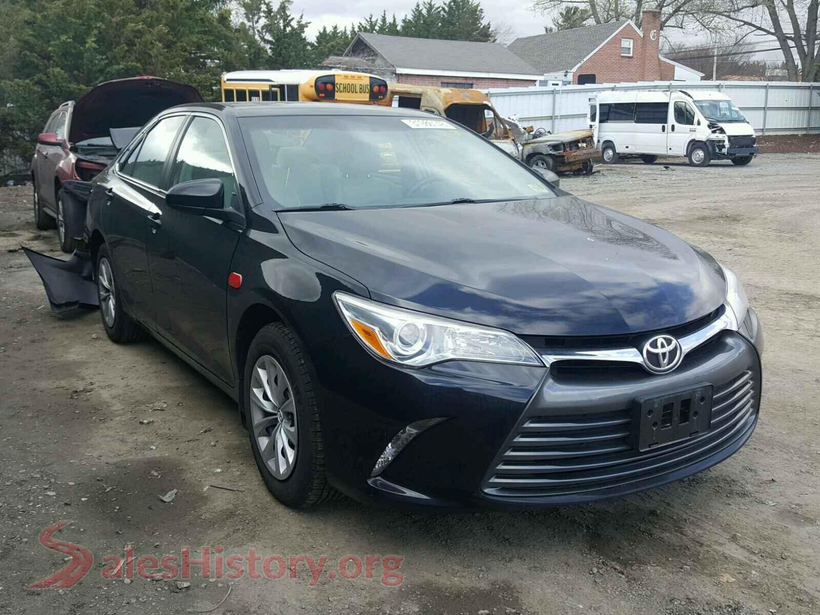 2015 TOYOTA CAMRY — VIN 4T4BF1FK7FR475525