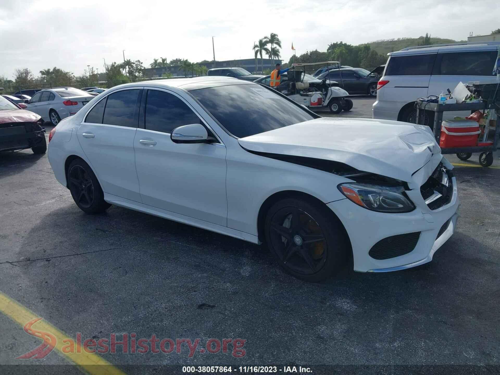 2015 MERCEDES-BENZ C 300 — VIN 55SWF4JB1FU050205