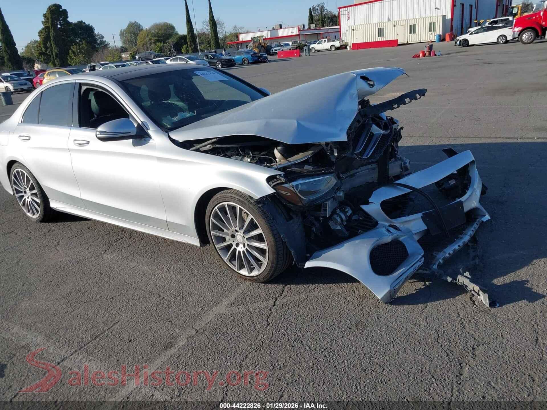 2016 MERCEDES-BENZ C 300 — VIN 55SWF4JB2GU106895
