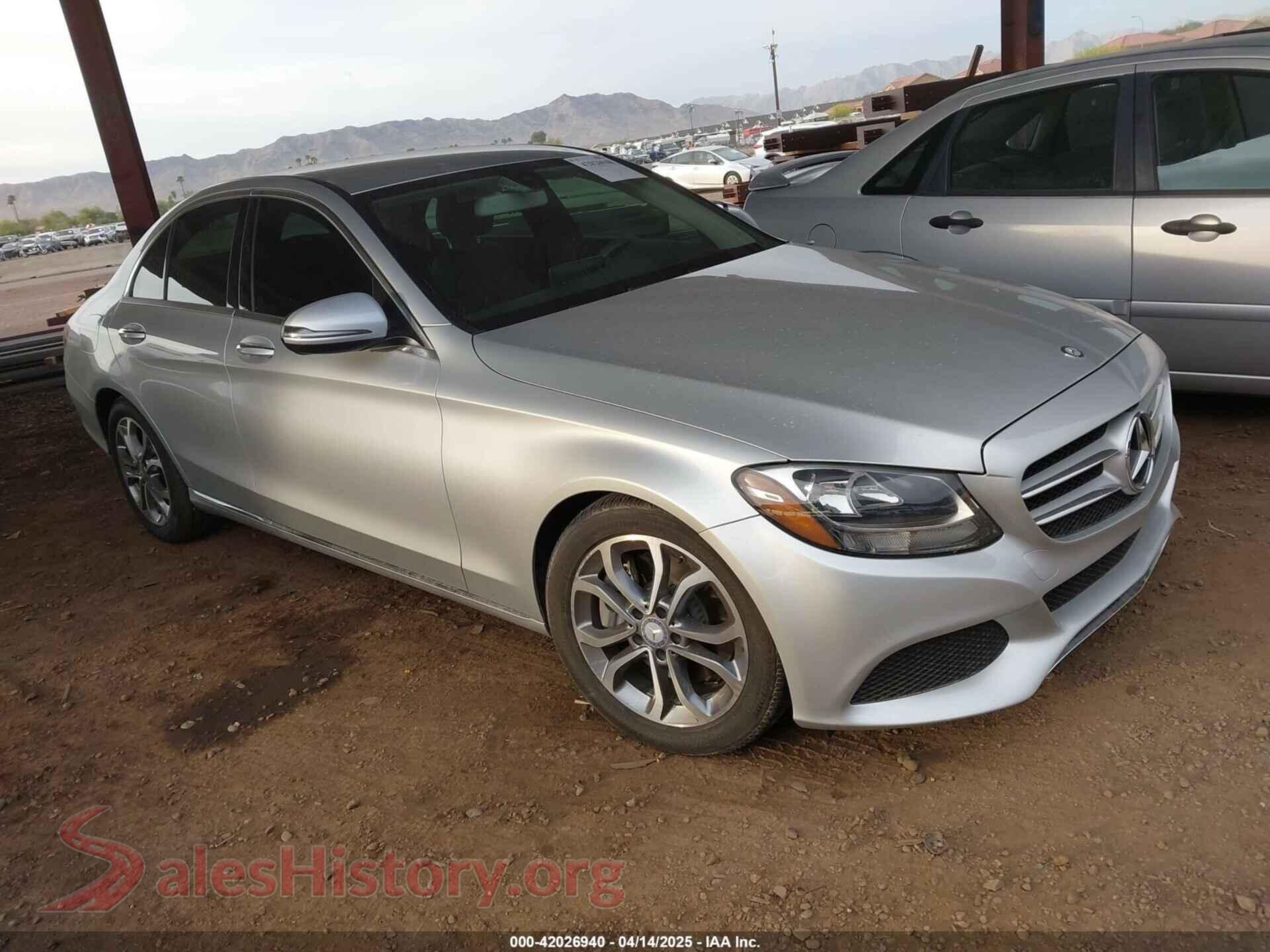 2016 MERCEDES-BENZ C 300 — VIN 55SWF4JB3GU174882