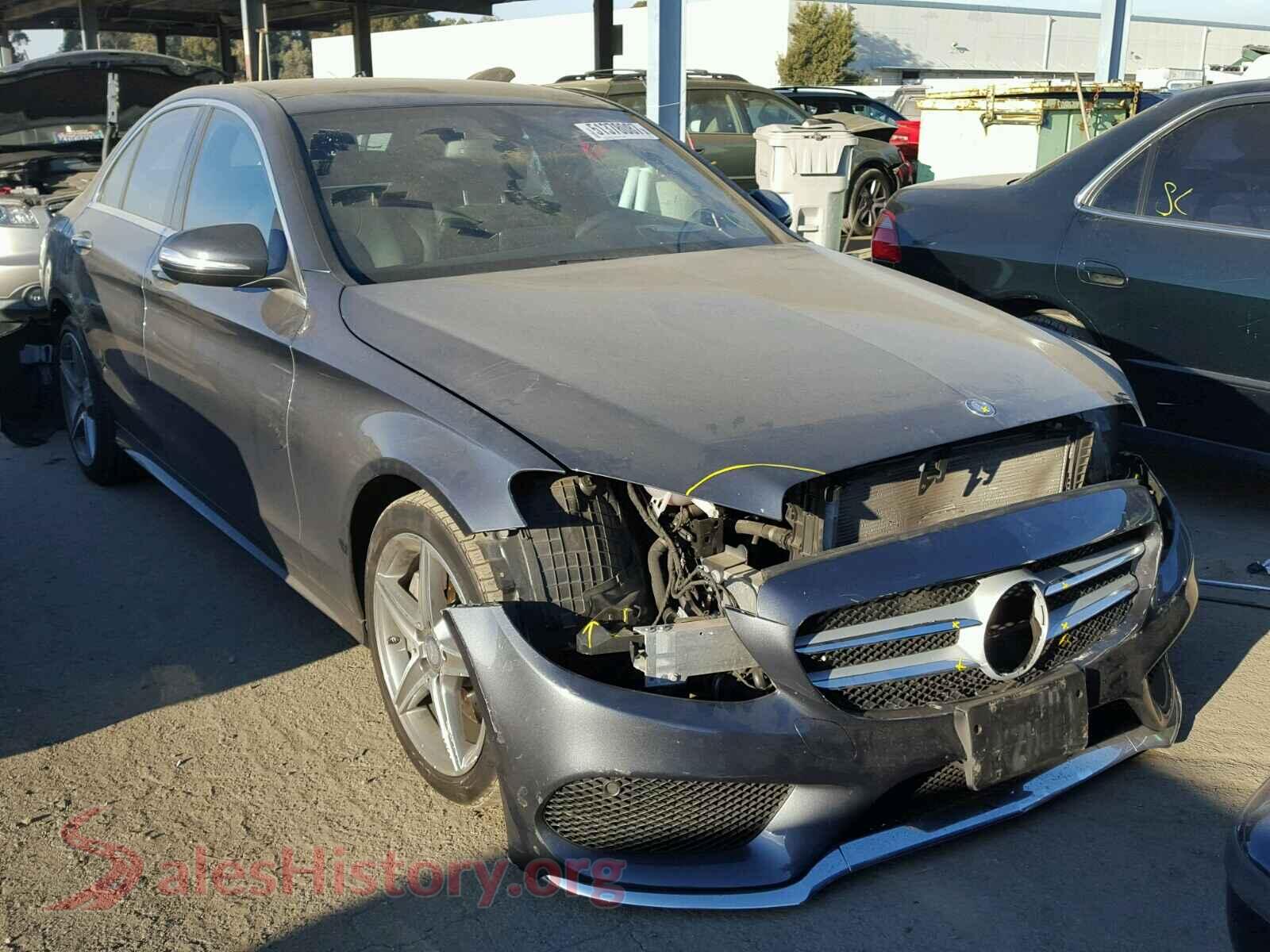 2015 MERCEDES-BENZ C300 — VIN 55SWF4JB5FU047209