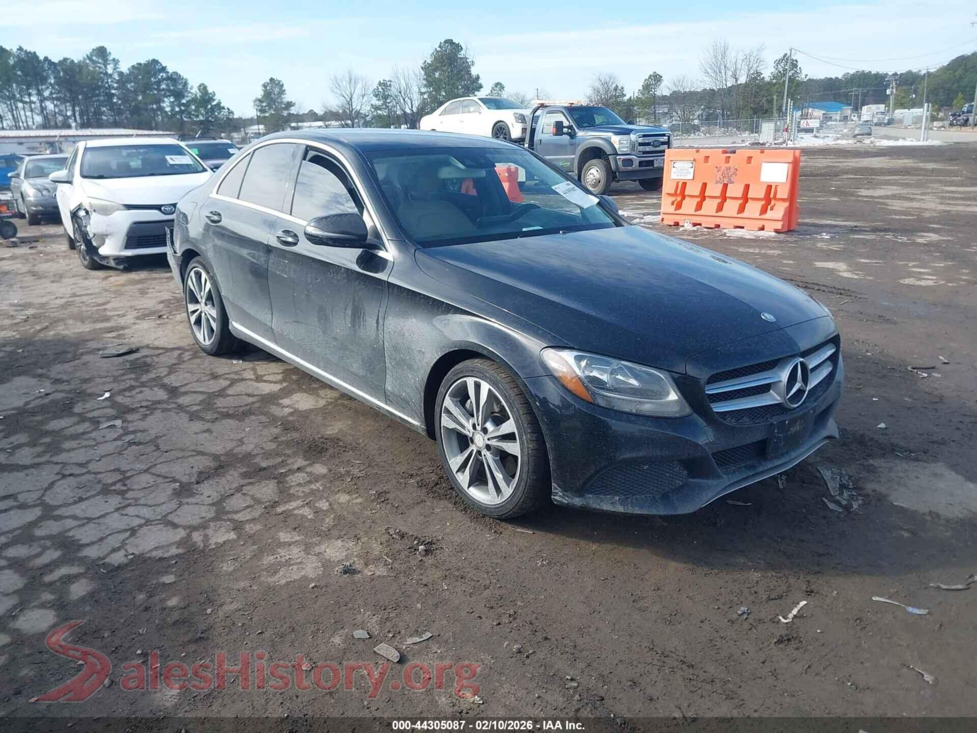 2016 MERCEDES-BENZ C 300 — VIN 55SWF4JB5GU129684