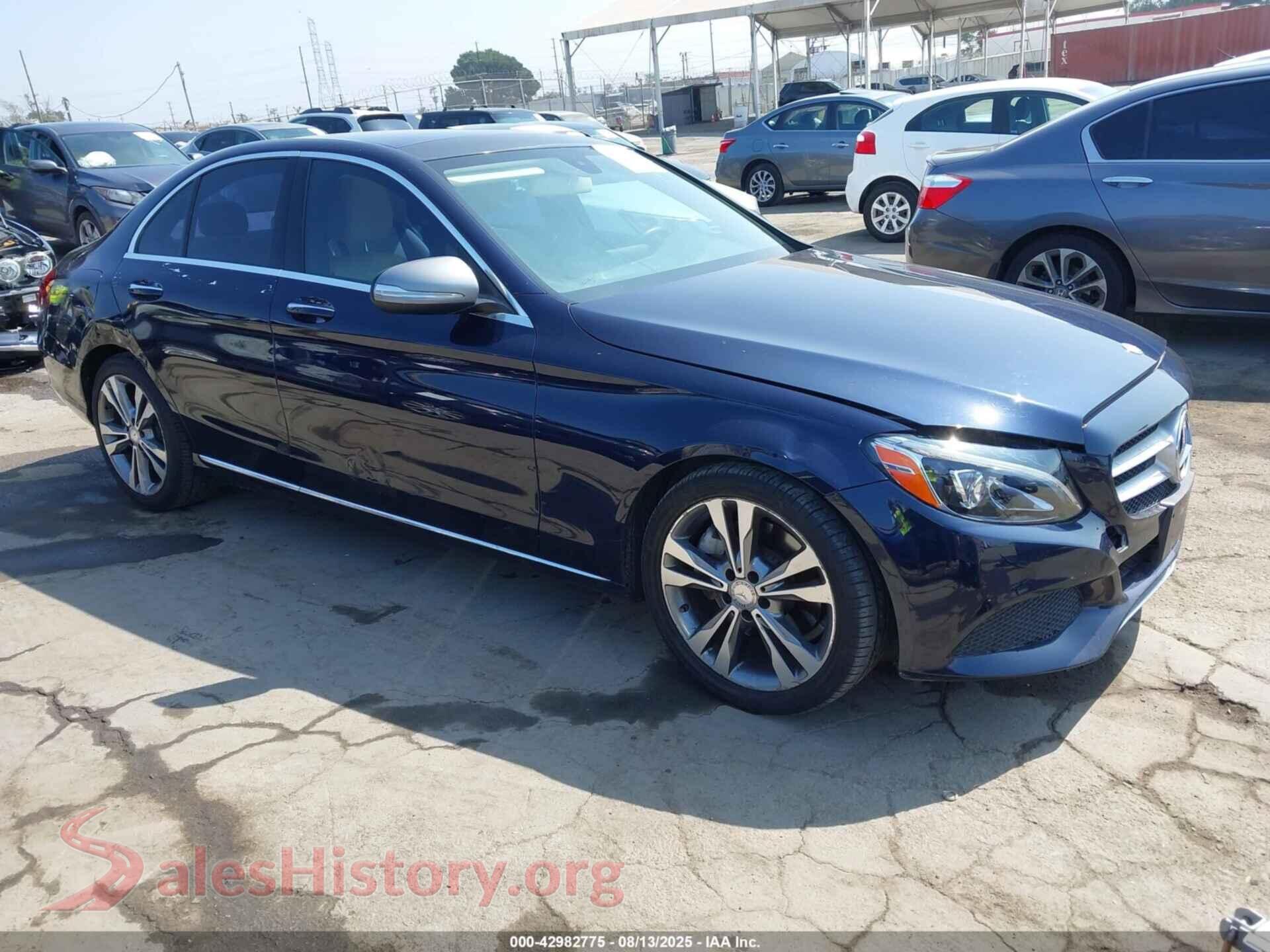 2016 MERCEDES-BENZ C 300 — VIN 55SWF4JB5GU174253