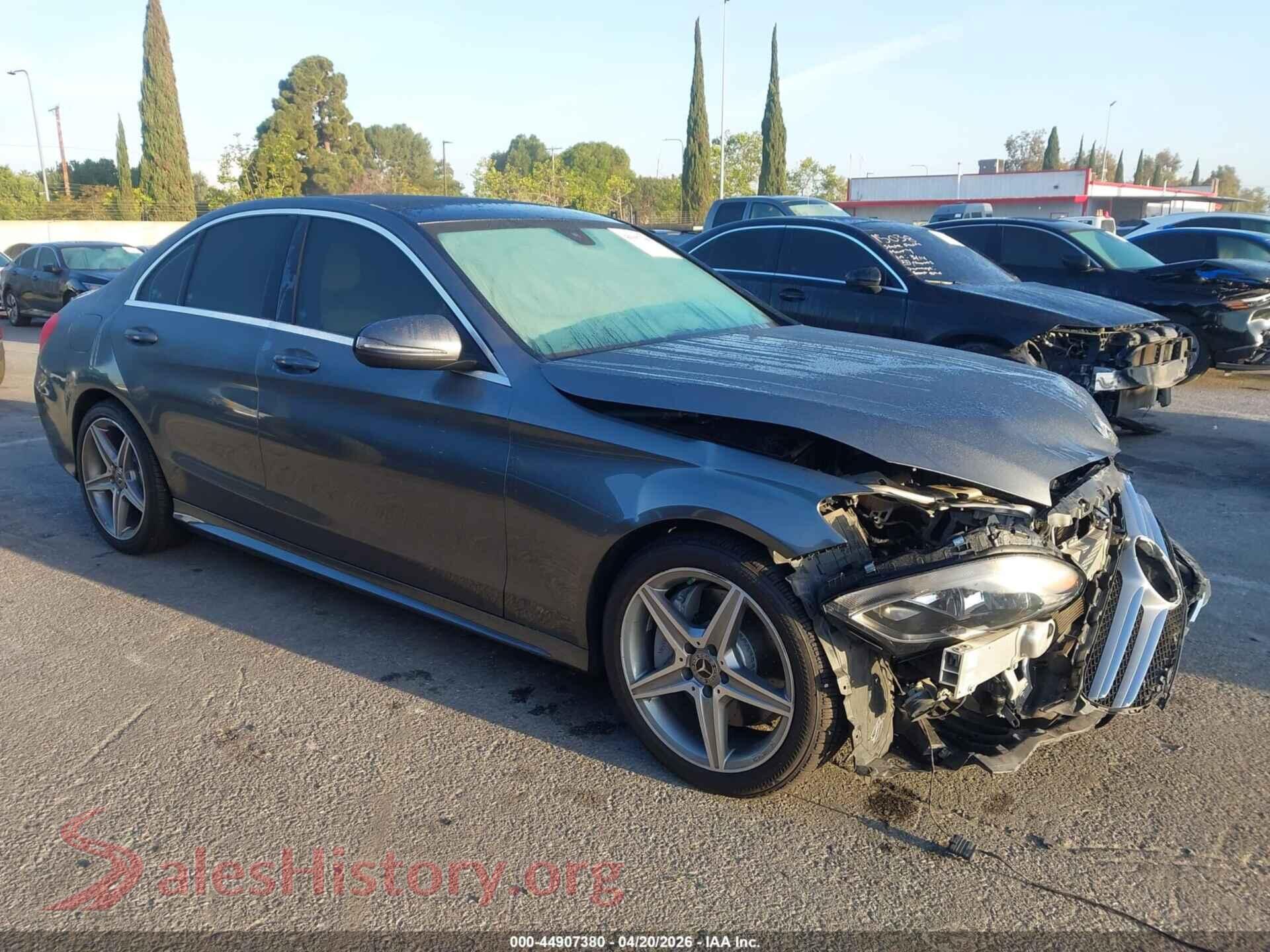 2017 MERCEDES-BENZ C 300 — VIN 55SWF4JB5HU213909