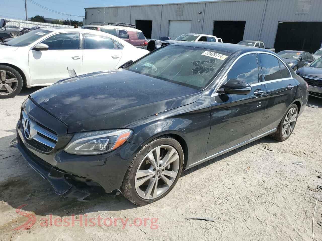 2018 MERCEDES-BENZ C-CLASS — VIN 55SWF4JB7JU268559