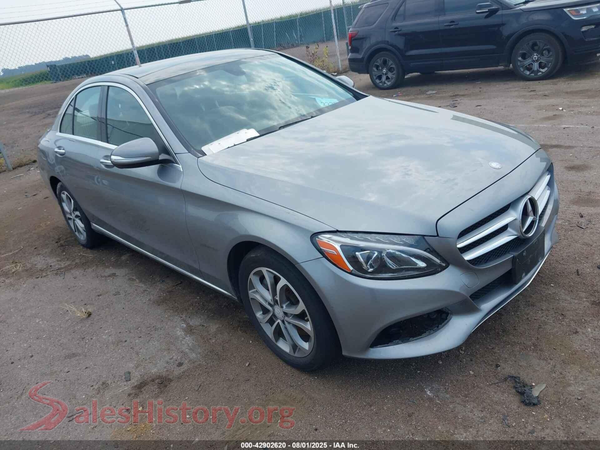 2015 MERCEDES-BENZ C 300 — VIN 55SWF4KB1FU095272