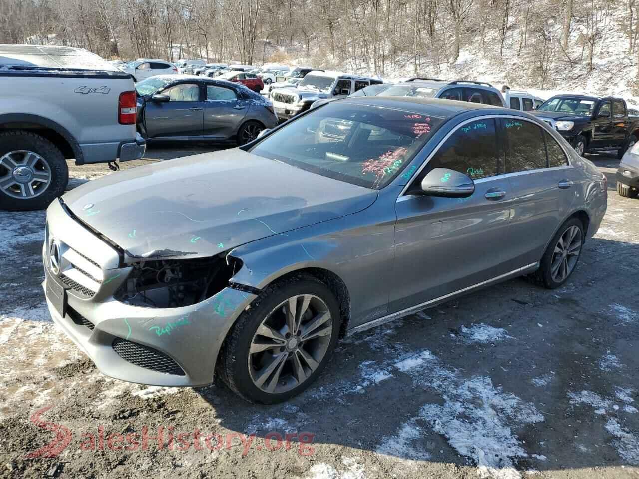 2016 MERCEDES-BENZ C-CLASS — VIN 55SWF4KB4GU147933