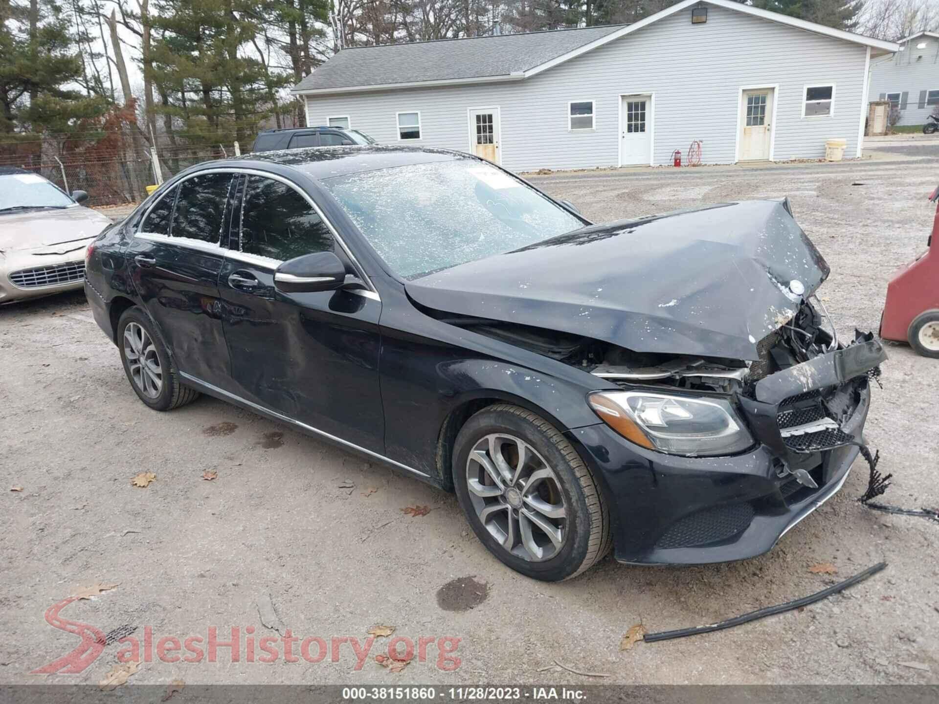 2015 MERCEDES-BENZ C 300 — VIN 55SWF4KB6FU024181
