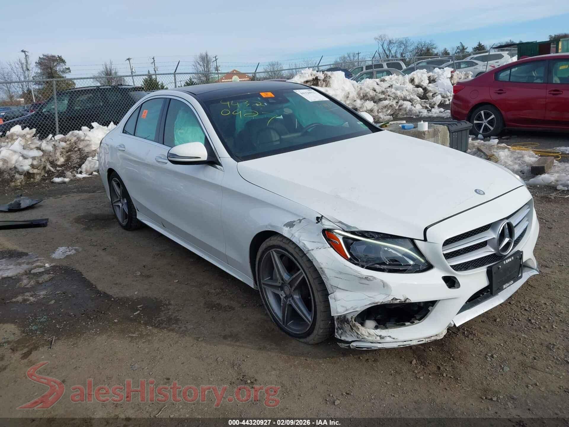 2017 MERCEDES-BENZ C 300 — VIN 55SWF4KB6HU207177