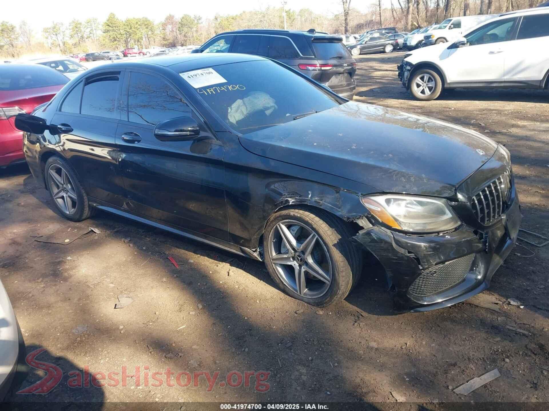 2018 MERCEDES-BENZ C 300 — VIN 55SWF4KB6JU235244