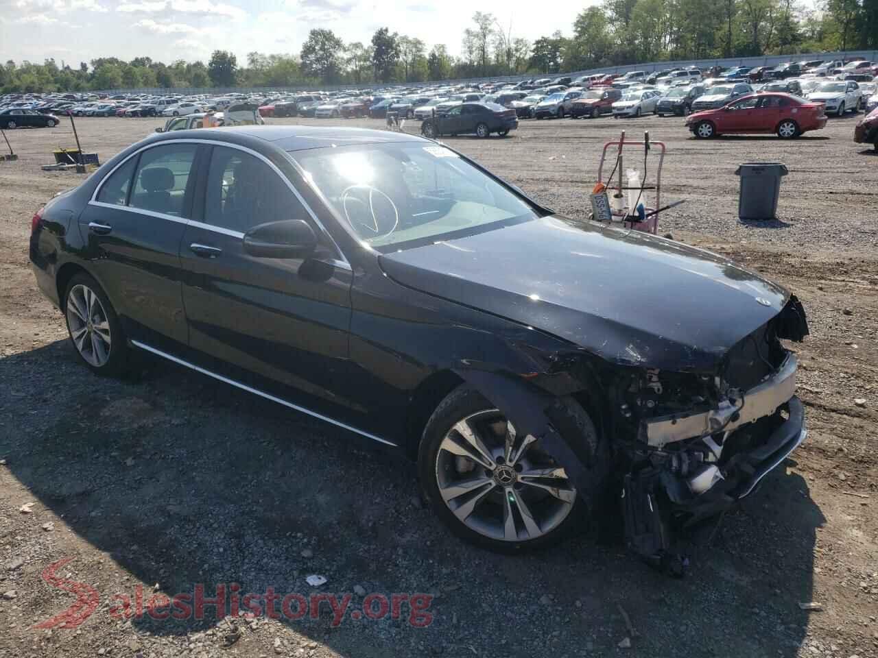 2018 MERCEDES-BENZ C-CLASS — VIN 55SWF4KB6JU277543