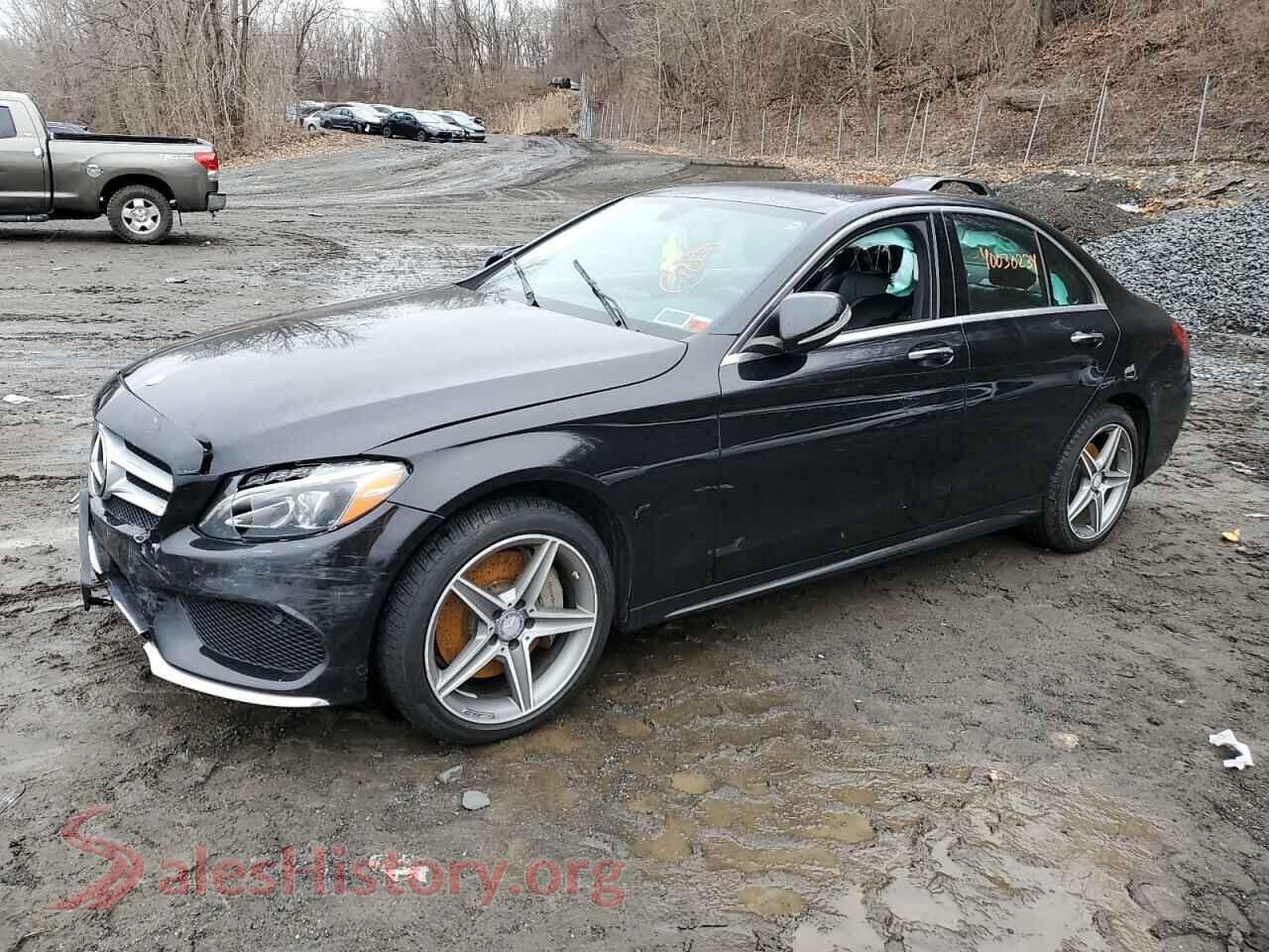 2015 MERCEDES-BENZ C-CLASS — VIN 55SWF4KB7FU018891