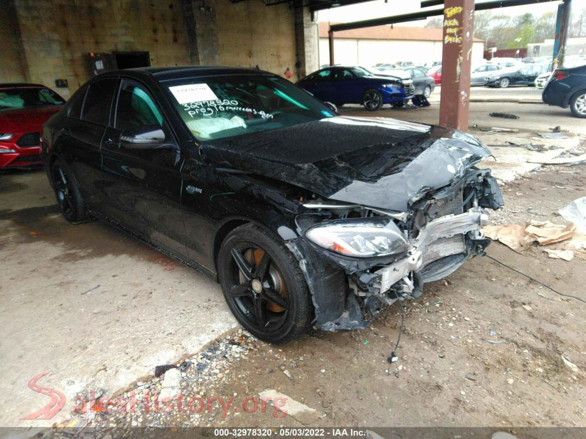 2016 MERCEDES-BENZ C-CLASS — VIN 55SWF6EB9GU121691
