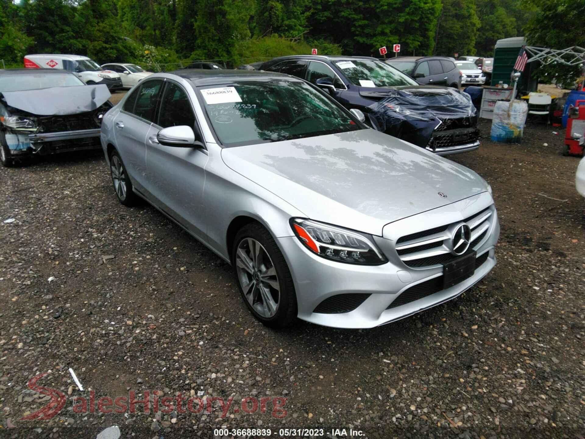 2019 MERCEDES-BENZ C-CLASS — VIN 55SWF8EB1KU286087