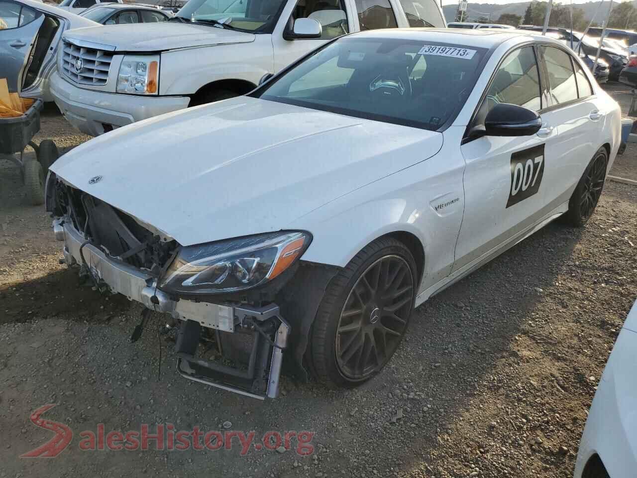 2018 MERCEDES-BENZ C-CLASS — VIN 55SWF8HB5JU261557