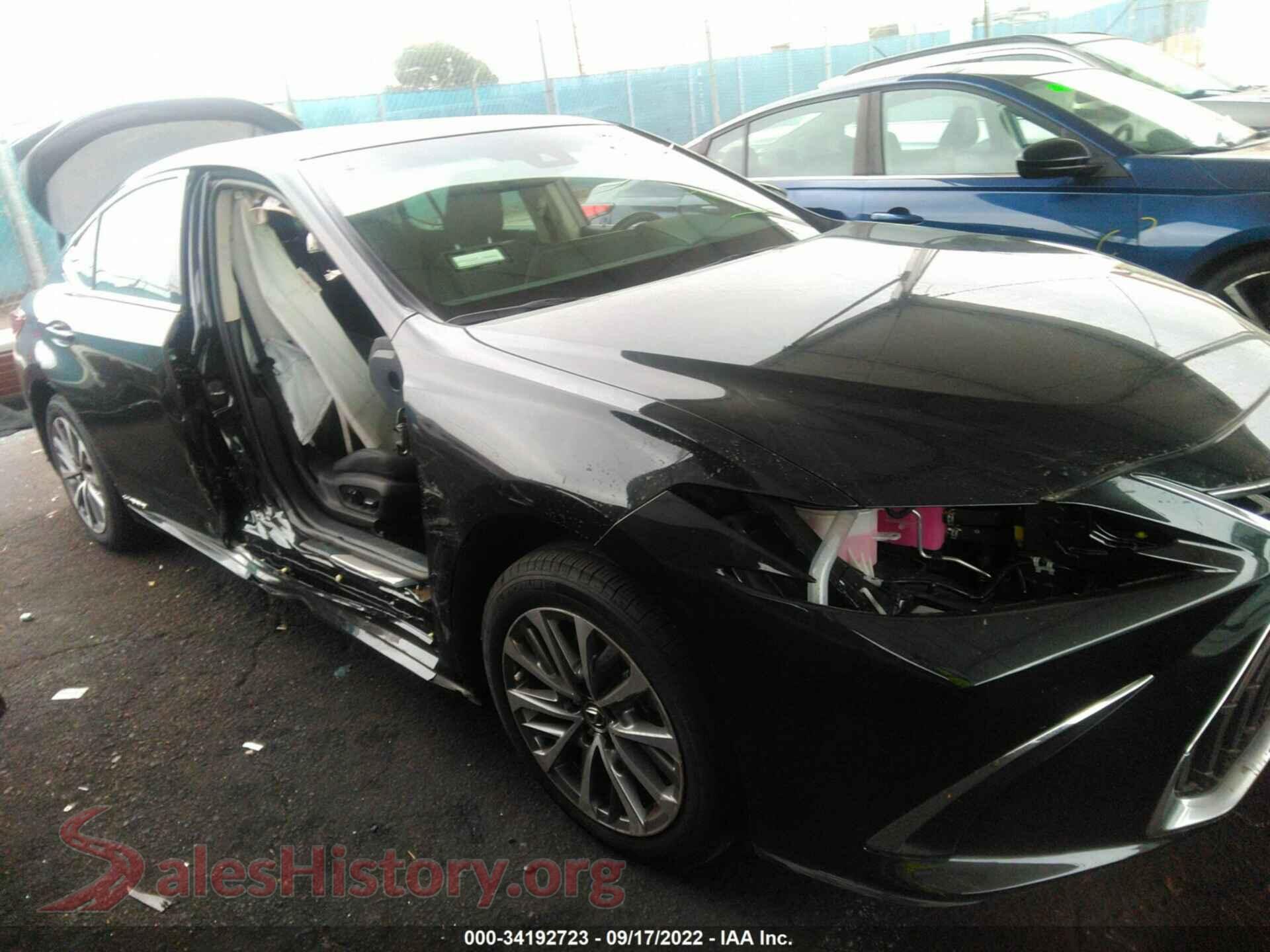 2022 LEXUS ES — VIN 58ACA1C10NU016532