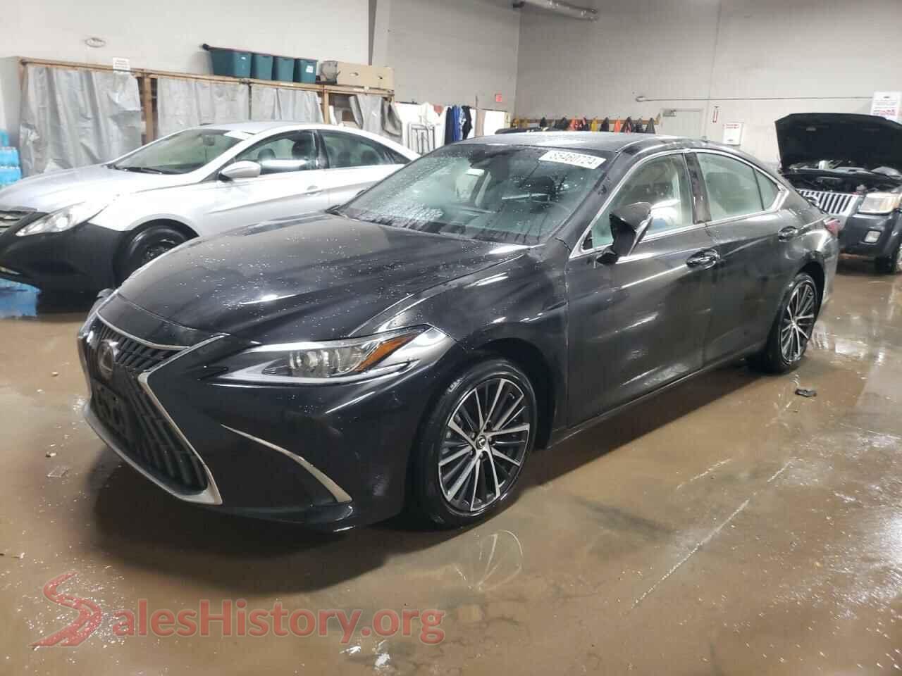 2025 LEXUS ES300 — VIN 58ADA1C19SU058620