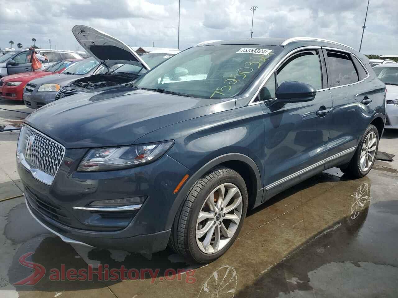 2019 LINCOLN MKC — VIN 5LMCJ2C93KUL27660