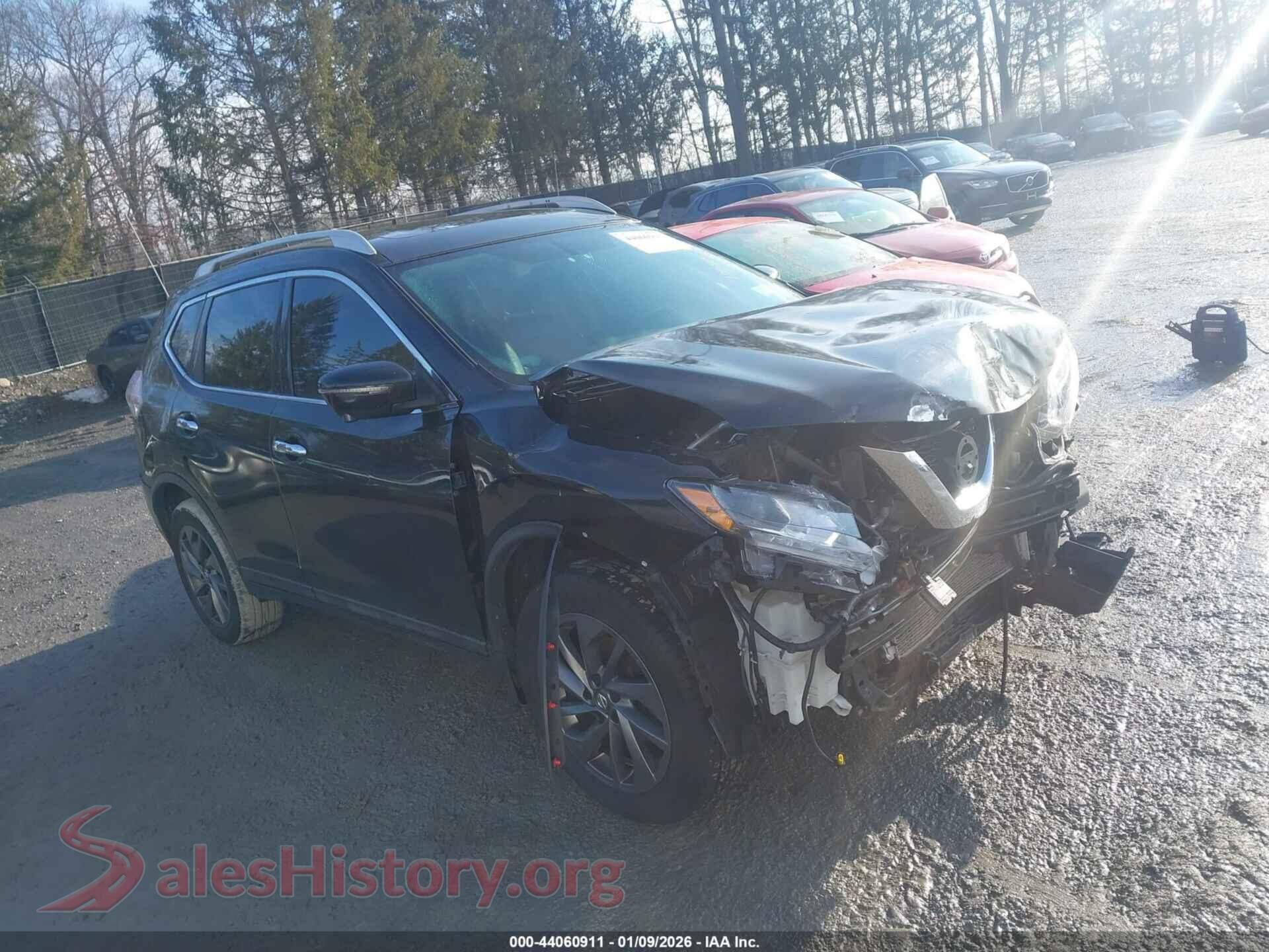 2016 NISSAN ROGUE — VIN 5N1AT2MV5GC913595