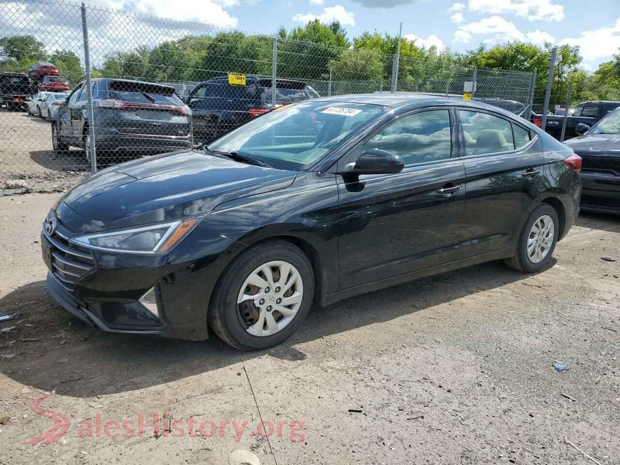 2019 HYUNDAI ELANTRA — VIN 5NPD74LF4KH453337