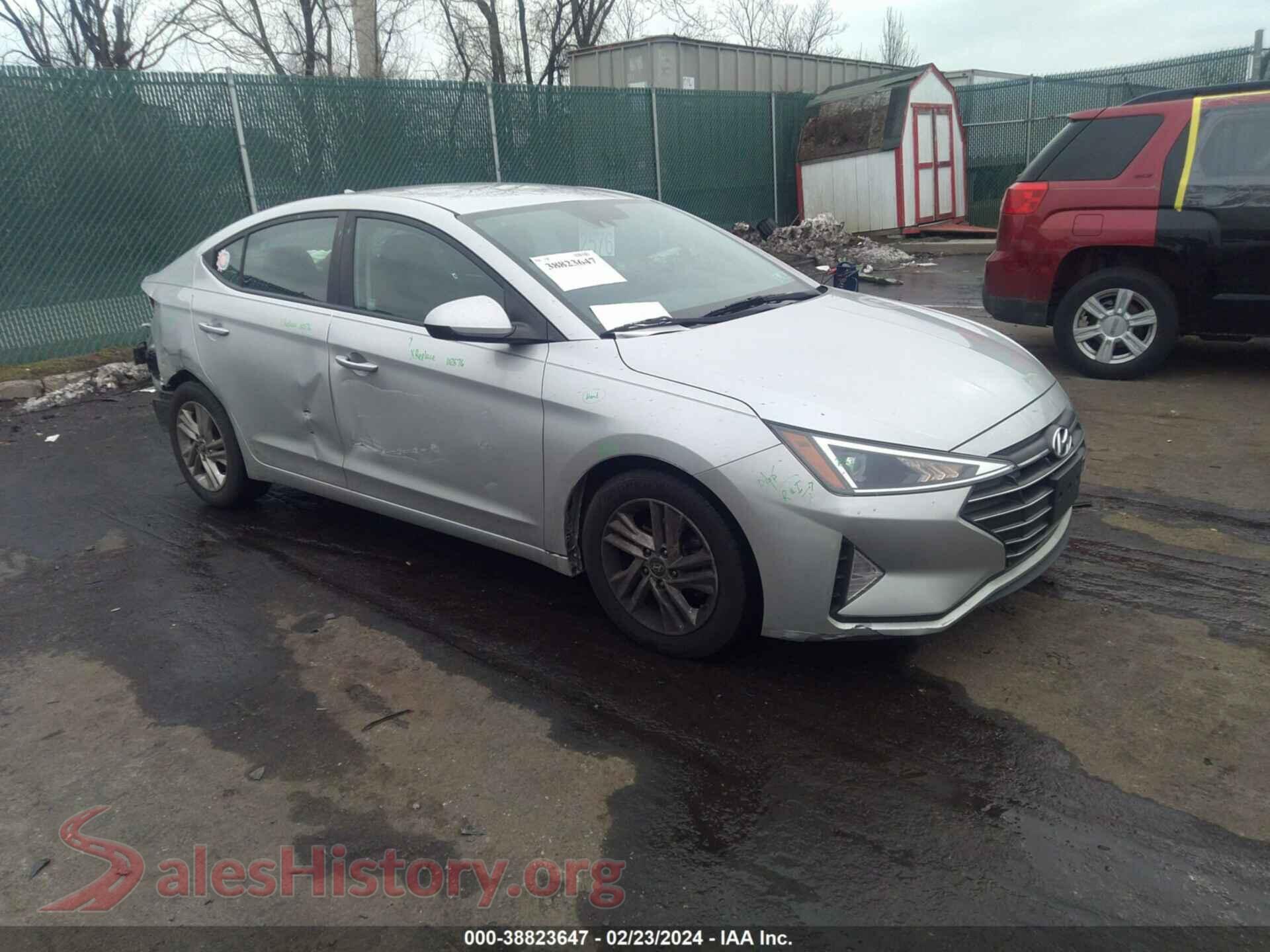 2019 HYUNDAI ELANTRA — VIN 5NPD84LF0KH431249