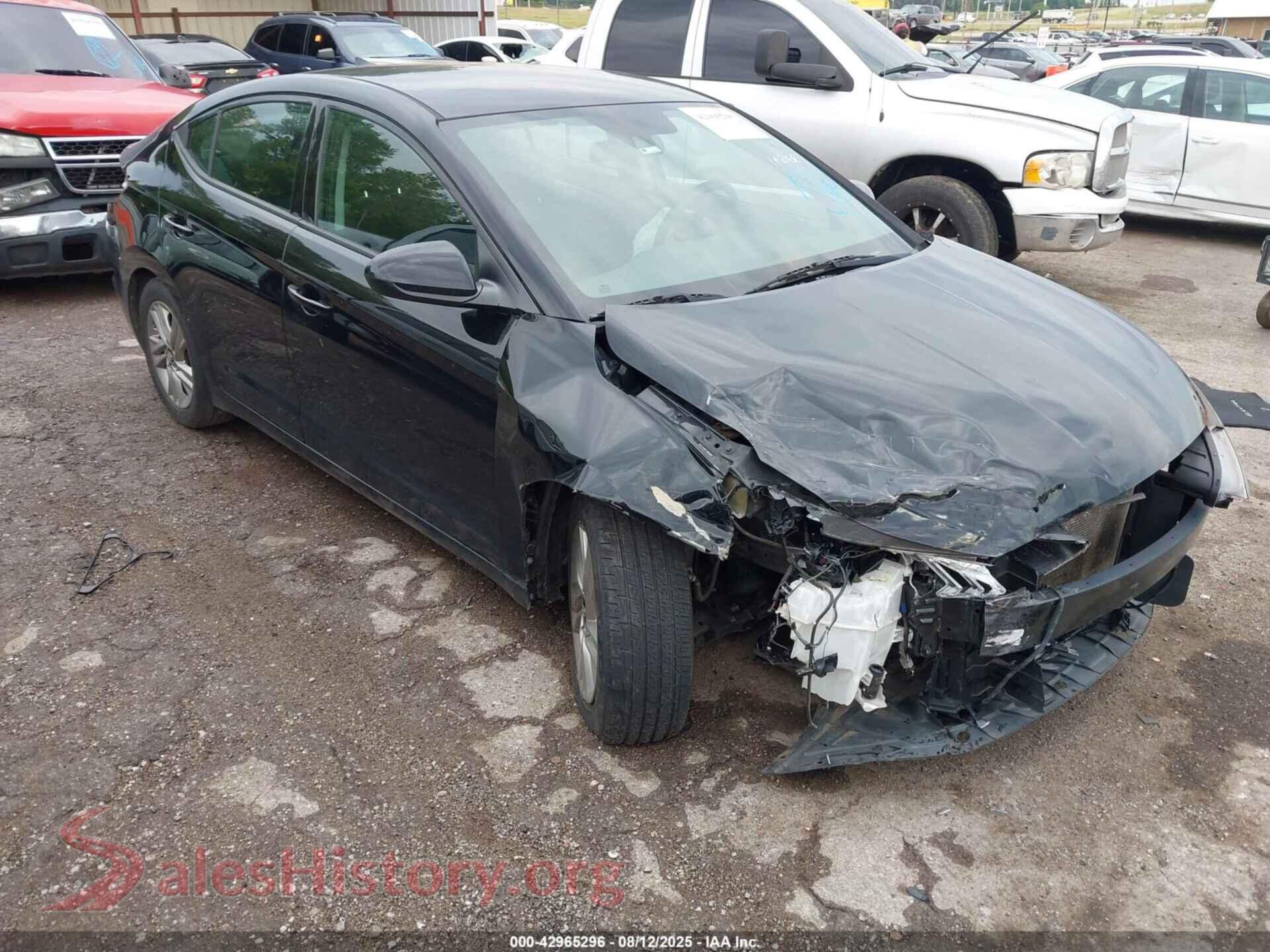 2019 HYUNDAI ELANTRA — VIN 5NPD84LF2KH447808