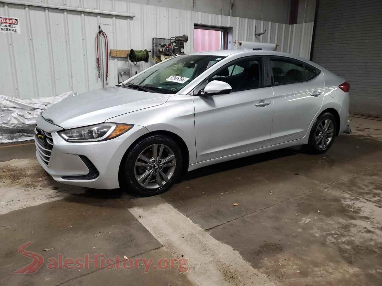 2018 HYUNDAI ELANTRA — VIN 5NPD84LF5JH224533