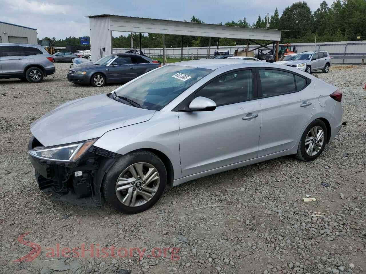 2019 HYUNDAI ELANTRA — VIN 5NPD84LF8KH409077