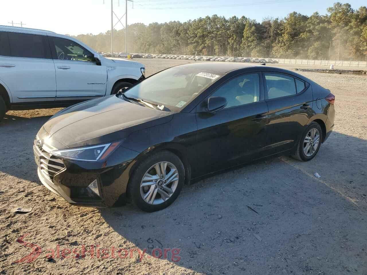 2019 HYUNDAI ELANTRA — VIN 5NPD84LF8KH468291