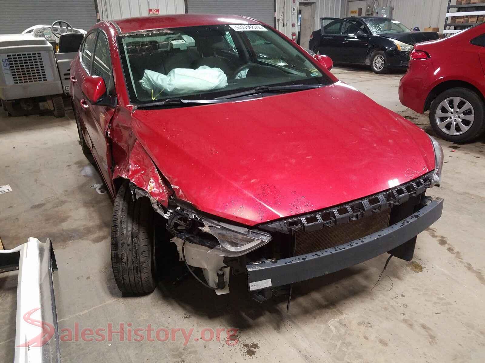 2018 HYUNDAI ELANTRA — VIN 5NPD84LFXJH294089