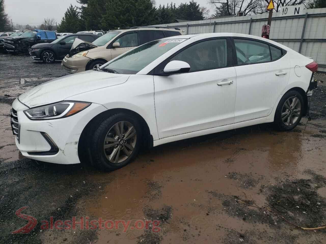 2018 HYUNDAI ELANTRA — VIN 5NPD84LFXJH303938